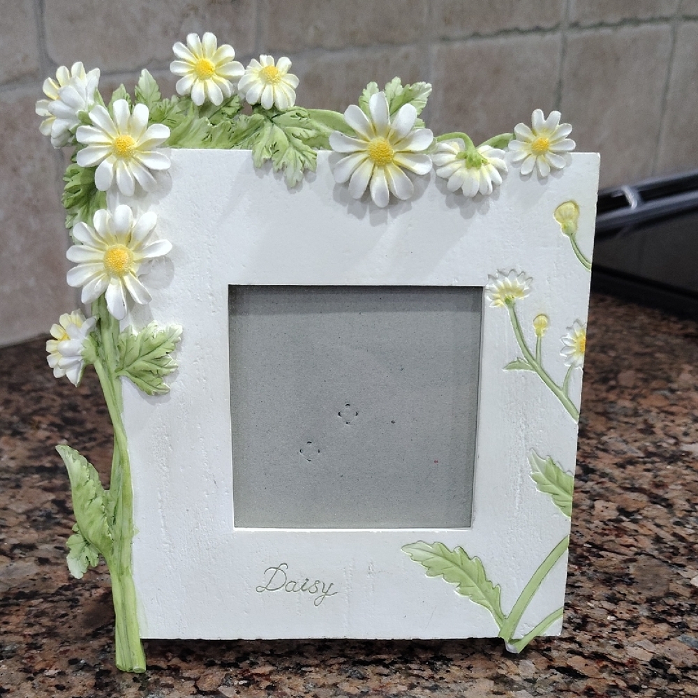 Floral Daisy Ceramic Picture Frame - White and Green